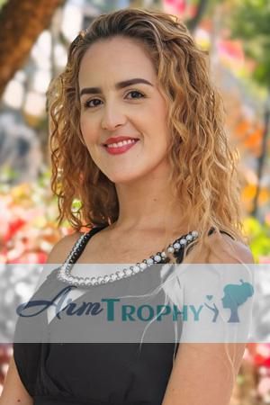 225525 - Paola Age: 42 - Colombia