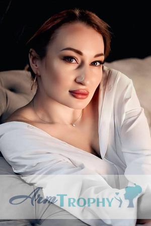 225645 - Antonina Age: 31 - Ukraine