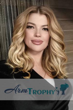 225665 - Mariia Age: 53 - Ukraine