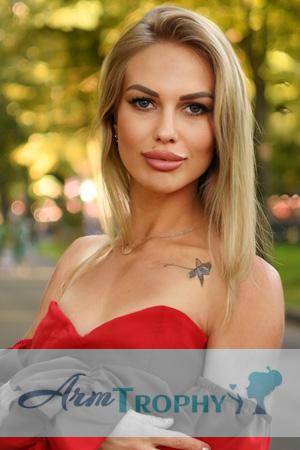 225668 - Anzhelika Age: 32 - Ukraine