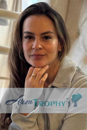 225914 - Cyndy Age: 34 - Colombia