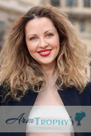 225957 - Iryna Age: 59 - Ukraine