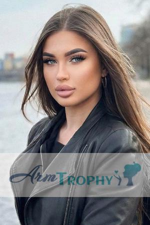 225975 - Viktoriia Age: 29 - Ukraine