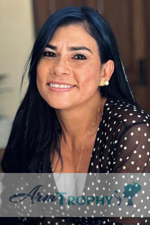 226329 - Zoraya Age: 48 - Colombia
