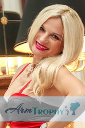 226678 - Julia Age: 52 - Ukraine