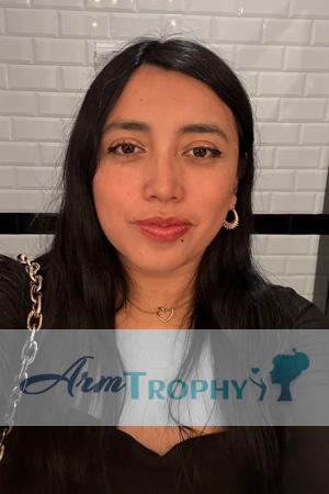 226993 - Karina Age: 35 - Mexico