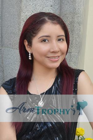 227290 - Leonela Age: 27 - Peru