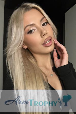 227417 - Renata Age: 22 - Belarus