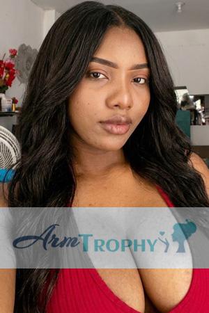 227525 - Leslie Age: 24 - Colombia