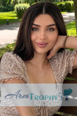 227543 - Karina Age: 28 - Ukraine