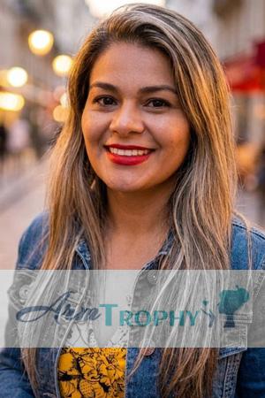 227769 - Edna Age: 41 - Colombia