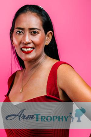 228008 - Nittaya Age: 43 - Thailand
