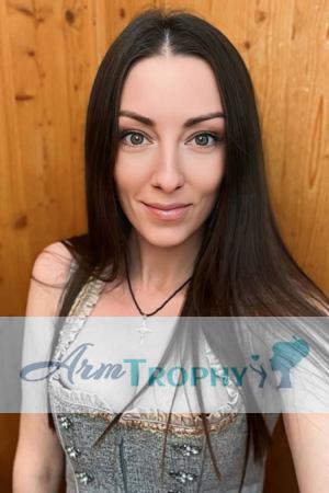 228079 - Yuliia Age: 39 - Ukraine