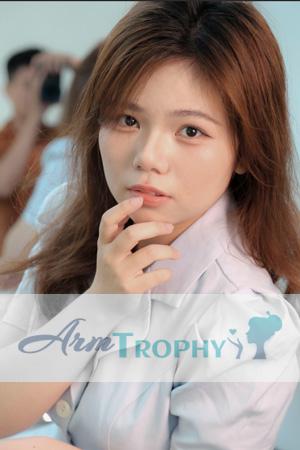 228148 - Ngoc Thuy Vy Age: 19 - Vietnam