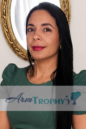 228293 - Elizabeth Age: 39 - Colombia