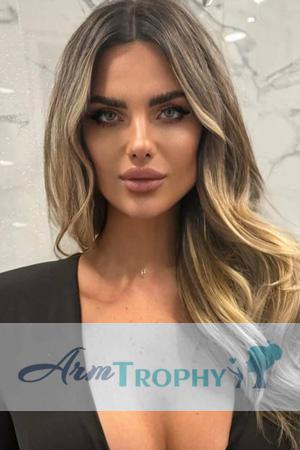 228592 - Viktoriia Age: 31 - Ukraine