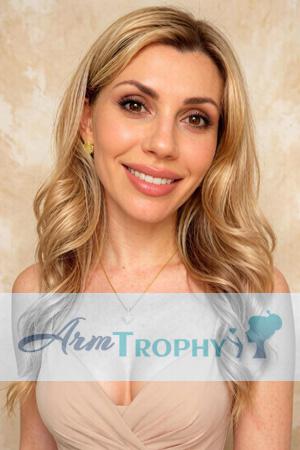 228756 - Maryna Age: 36 - Ukraine