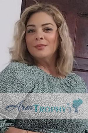 228804 - Maria Age: 51 - Costa Rica