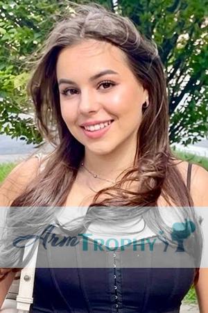 229243 - Olena Age: 23 - Ukraine