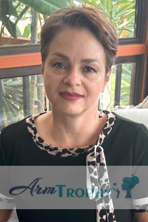 229521 - Karol Age: 53 - Costa Rica