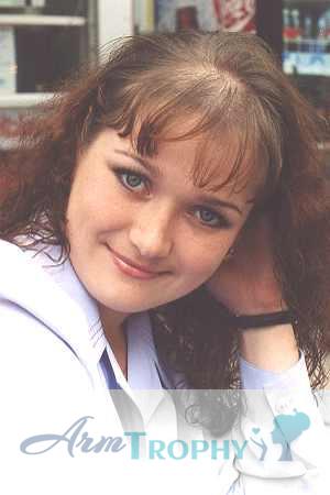 52053 - Nataly Age: 27 - Russia