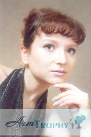 52137 - Maria Age: 31 - Russia