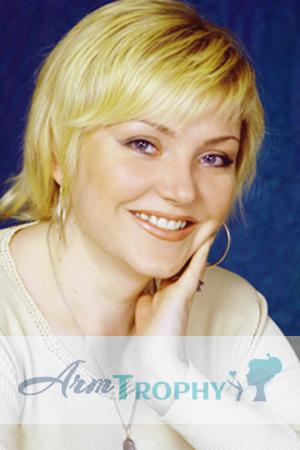 53123 - Yuliya Age: 34 - Ukraine