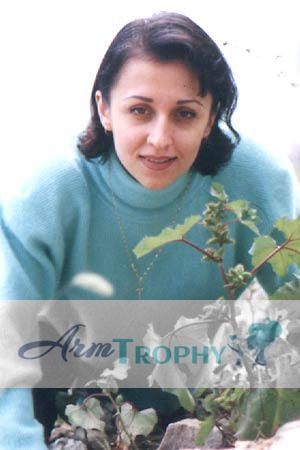 53484 - Yulia Age: 34 - Ukraine