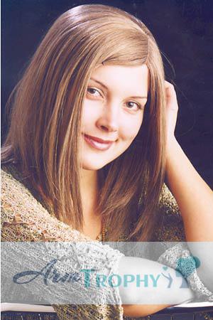 55731 - Elena Age: 31 - Ukraine