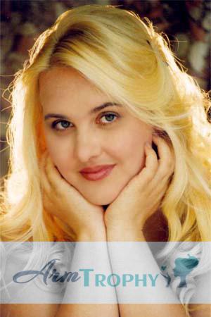 55777 - Irina Age: 30 - Ukraine