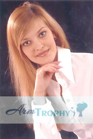 56914 - Vika Age: 25 - Ukraine