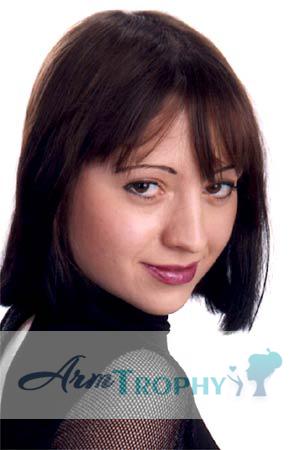 58885 - Natalia Age: 30 - Ukraine