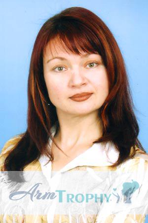 58993 - Svetlana Age: 39 - Russia