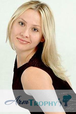 59184 - Oksana Age: 31 - Ukraine