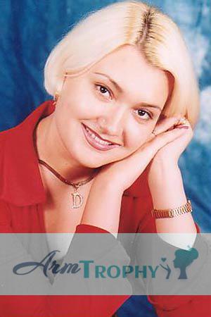 59554 - Diana Age: 29 - Russia