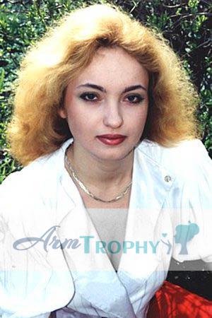 59839 - Svetlana Age: 28 - Ukraine