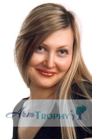 60625 - Natalia Age: 33 - Ukraine