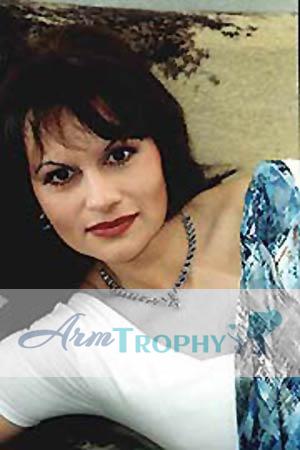 63632 - Yanina Age: 38 - Ukraine