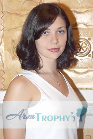 64404 - Natalia Age: 26 - Ukraine