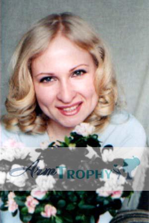 66248 - Marina Age: 30 - Russia