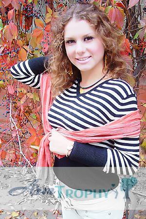 68777 - Liliya Age: 22 - Ukraine