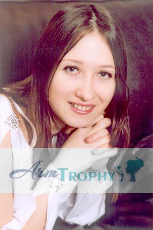 69904 - Natalia Age: 25 - Russia