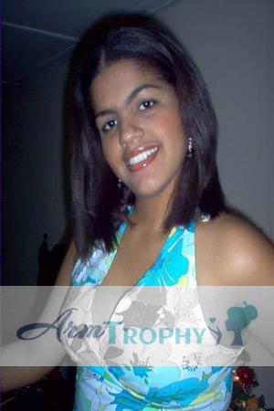 72096 - Joyce Age: 23 - Colombia