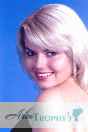 75939 - Tatyana Age: 27 - Ukraine