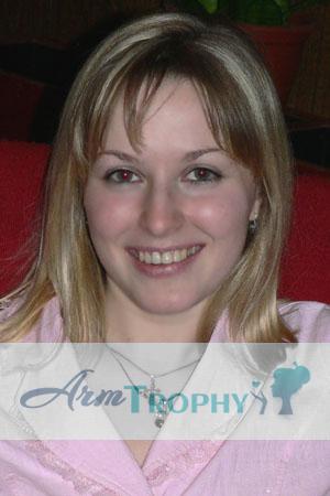 77790 - Olga Age: 29 - Russia