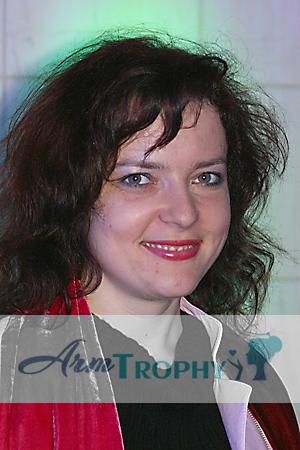 79691 - Larisa Age: 32 - Ukraine