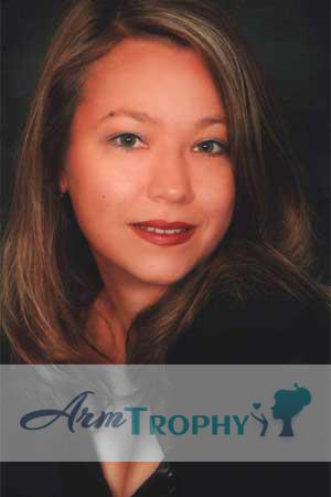 80202 - Elena Age: 33 - Russia