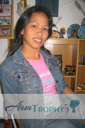 81426 - April Age: 23 - Philippines