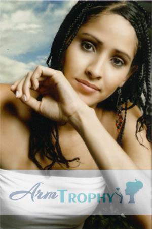 81548 - Juliana Age: 29 - Colombia