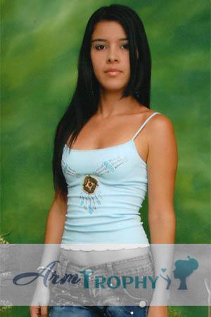 81557 - Angela Age: 24 - Colombia